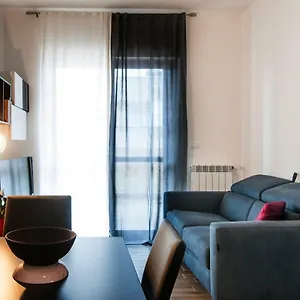 Fonte Laurentina Appartamento Roma